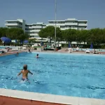 Valbella - Geturhotels Apartment Bibione